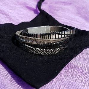 HEET Bracelet